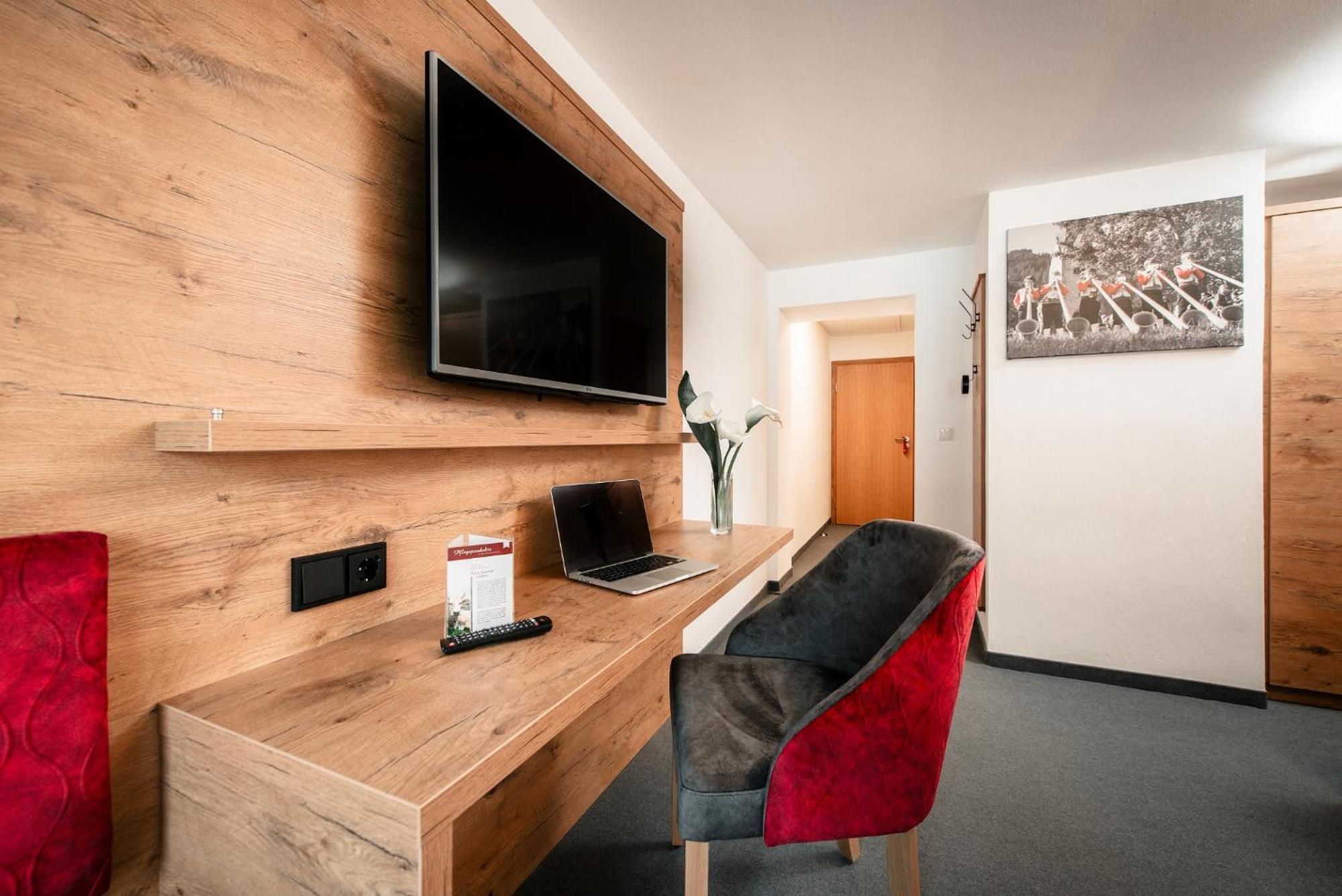 Hotel Tradizio Mittelberg Luaran gambar